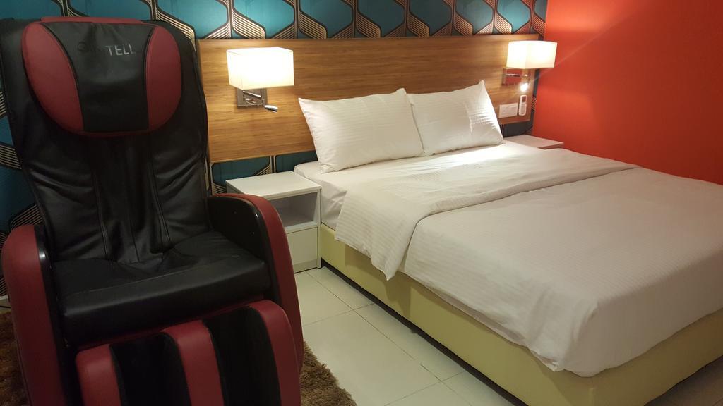 Sovotel @ Uptown 36 Petaling Jaya Exteriör bild